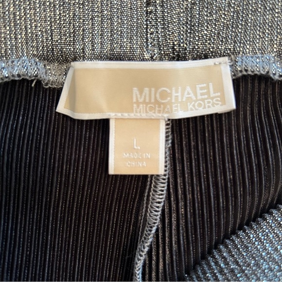 NWT, Michael Kors Women’s Silver Pleated Metallic Cropped Pants, Size Large - Picture 2 of 7
